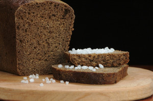 warum verschenkt man brot und salz